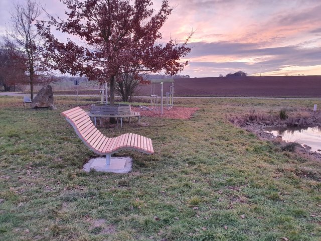 Grossansicht in neuem Fenster: Landschaftssee Grossansicht in neuem Fenster: Landschaftssee